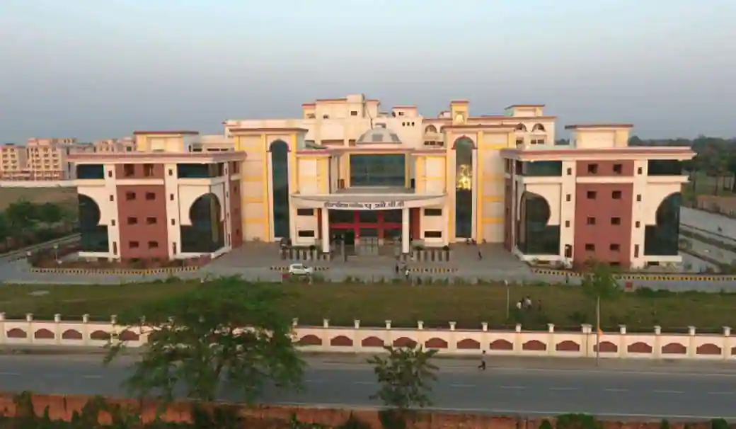 Vardhman Institute of Medical Sciences, Pawapuri, Nalanda  